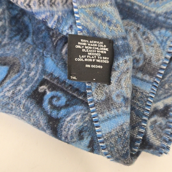 Lord & Taylor scarf - Picture 5 of 5